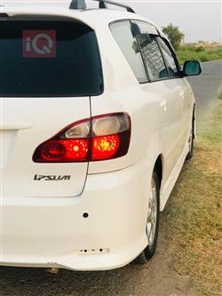 تۆیۆتا ئیپسەم